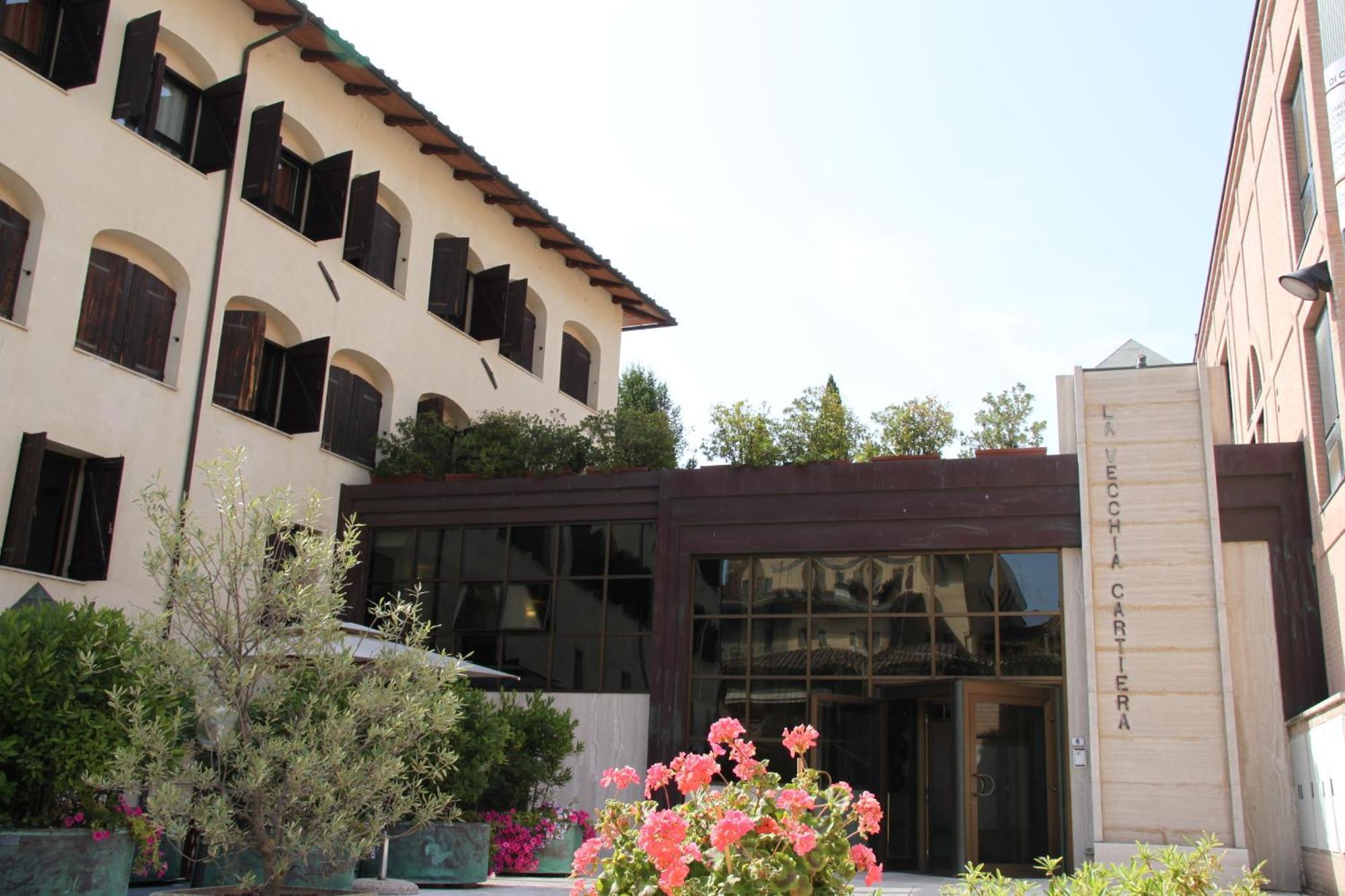 La Vecchia Cartiera Hotel Colle di Val d'Elsa Eksteriør billede