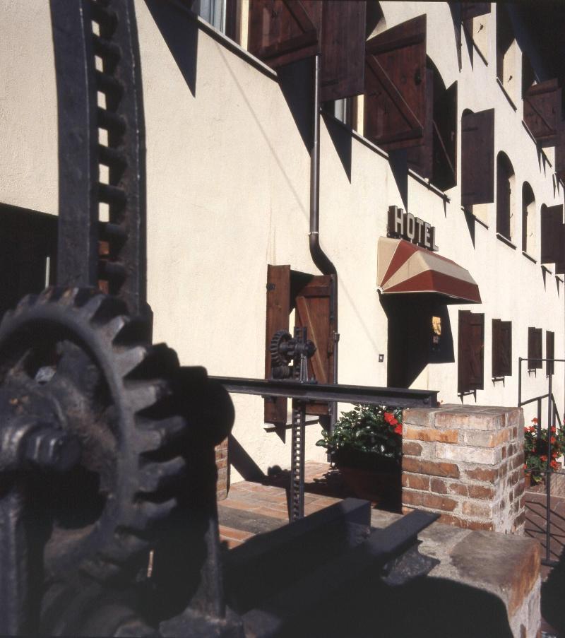 La Vecchia Cartiera Hotel Colle di Val d'Elsa Eksteriør billede